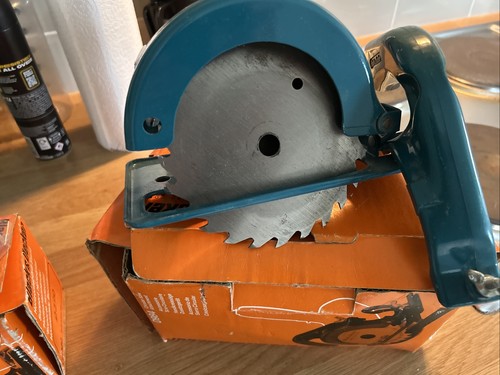 Vintage black and decker - black,