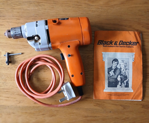 Vintage black decker d520 - black, 2x