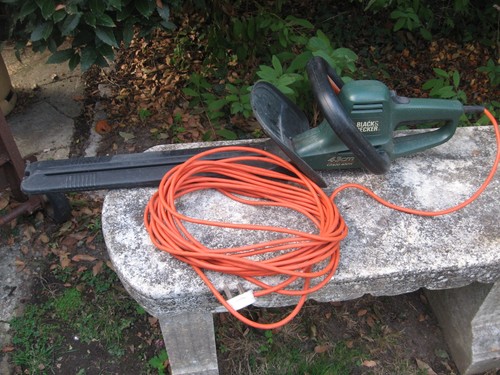 Hedge trimmer black decker - black,